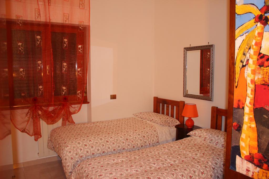 Simply Rome Apartment ชัมปีโน ห้อง รูปภาพ