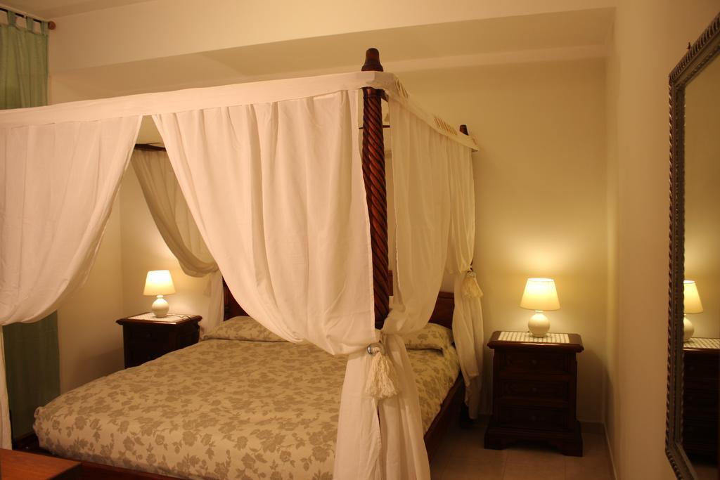Simply Rome Apartment ชัมปีโน ภายนอก รูปภาพ
