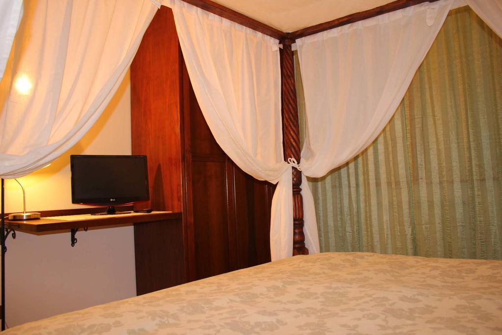 Simply Rome Apartment ชัมปีโน ภายนอก รูปภาพ